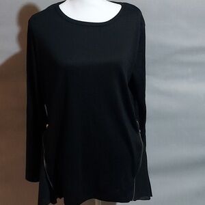 Womans Xl crew neck shirt